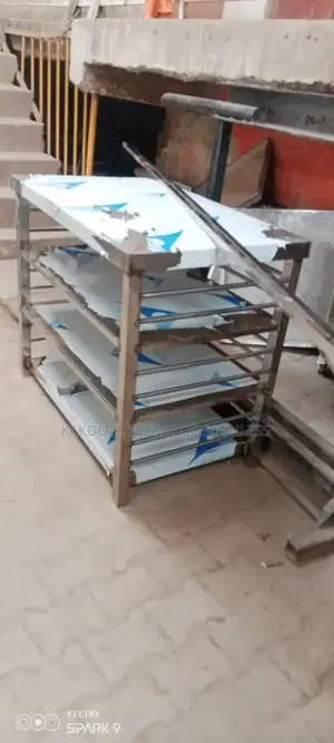 Big Stainless Steel Rack With Shelves