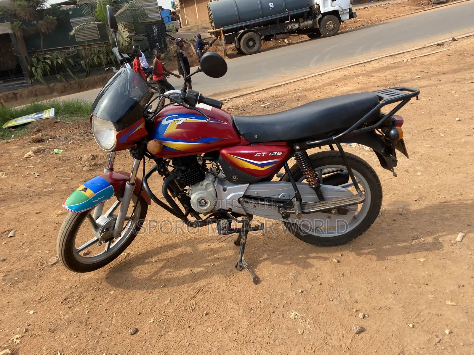 Bajaj CT 125X 2023 Red