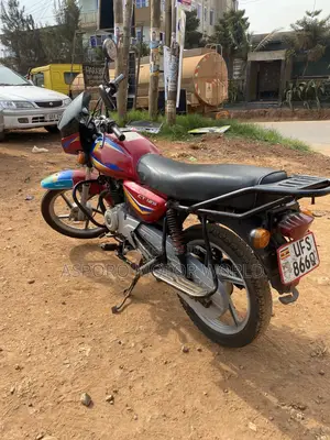 Bajaj CT 125X 2023 Red