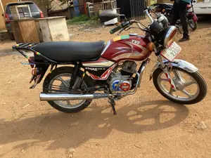 TVS XL 100 2019 Red