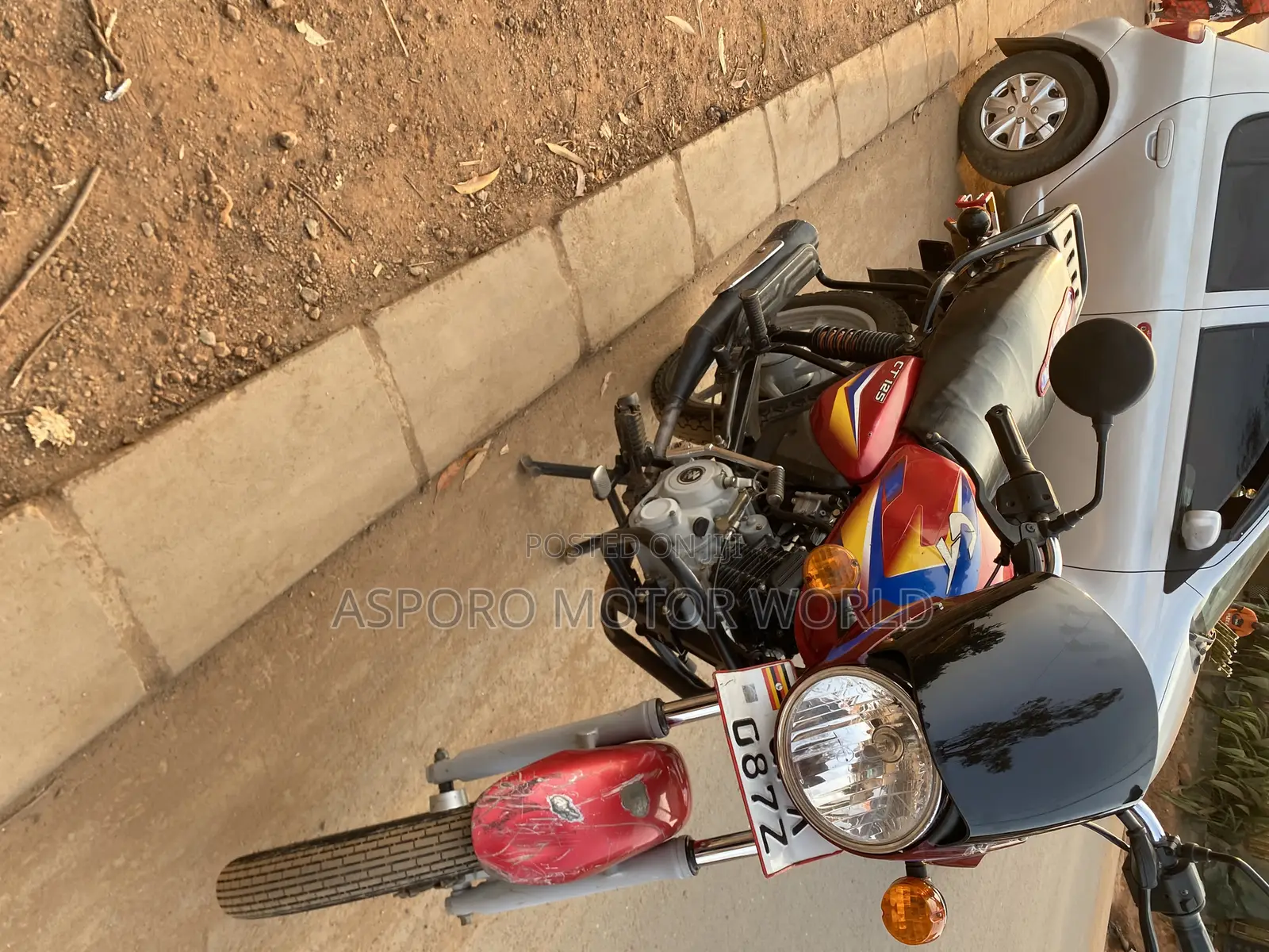 Bajaj CT 125X 2023 Red