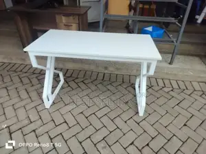 Metallic Office Table/Office Table/Reading Desk/Offices Tables025