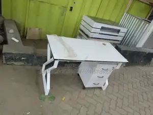Metallic Office Table/Office Table/Reading Desk/Offices Tables023
