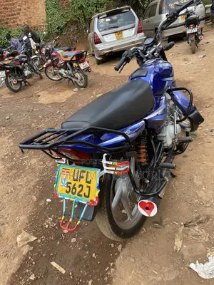 Bajaj CT 125X 2022 Blue