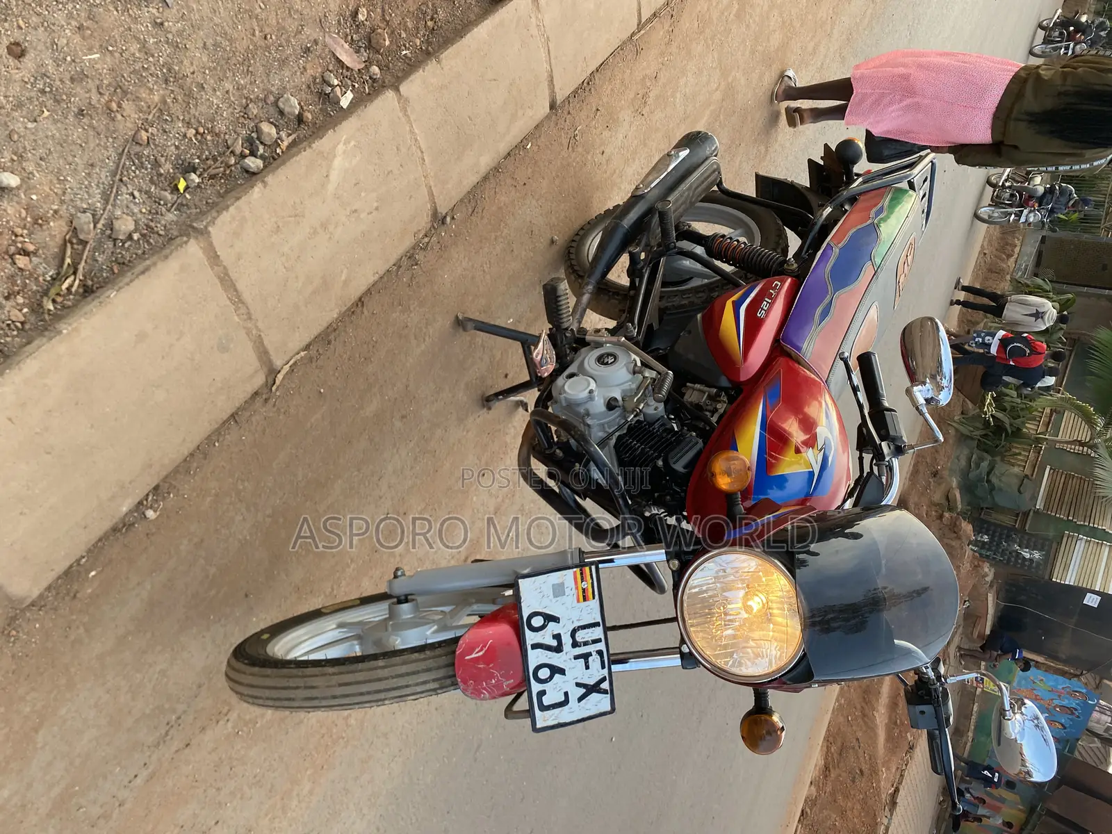 Bajaj CT 125X 2023 Red