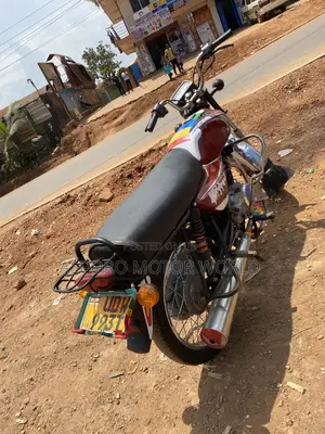 Bajaj Boxer 100 2018 Red