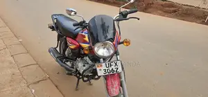 Bajaj CT 125X 2023 Red