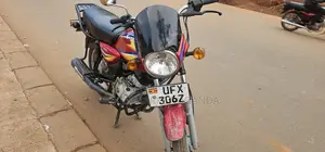 Bajaj CT 125X 2023 Red