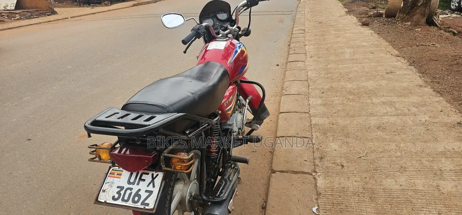 Bajaj CT 125X 2023 Red