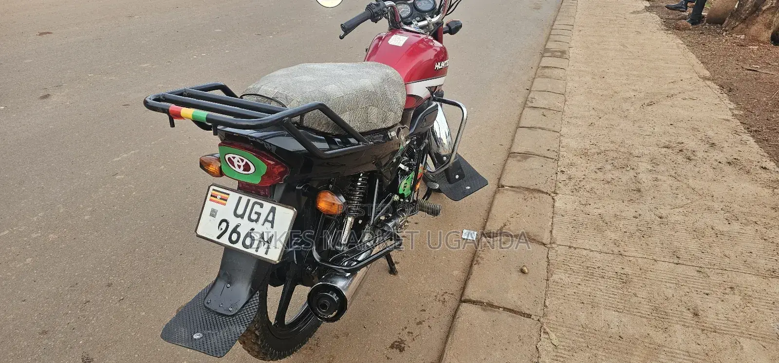 Hero Hunter 125 2024 Red