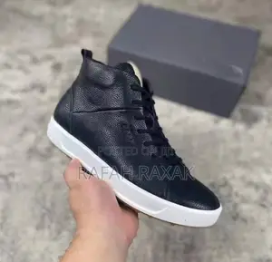 Original Black/White Ecco Soft 8 High Top Golf Shoes