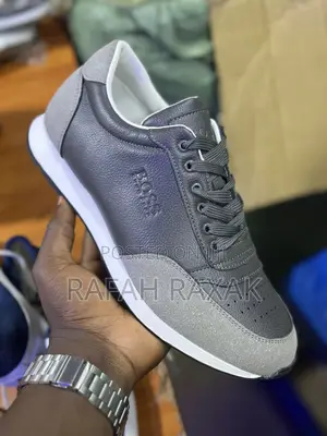 Men’S Classic Dark Grey Hugo Boss Smart Casual Sneakers