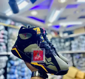 Original Nike Air Jordan 7 Retro Se “Black Olive” Sneaker