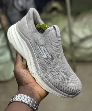 Men’S Khaki Skechers Vapor Foam Slip-ins Outdoor Walking Shoes