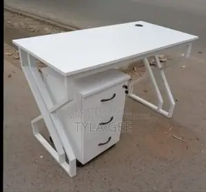 Metallic Office Table/Office Table/Reading Desk/Offices Tables046
