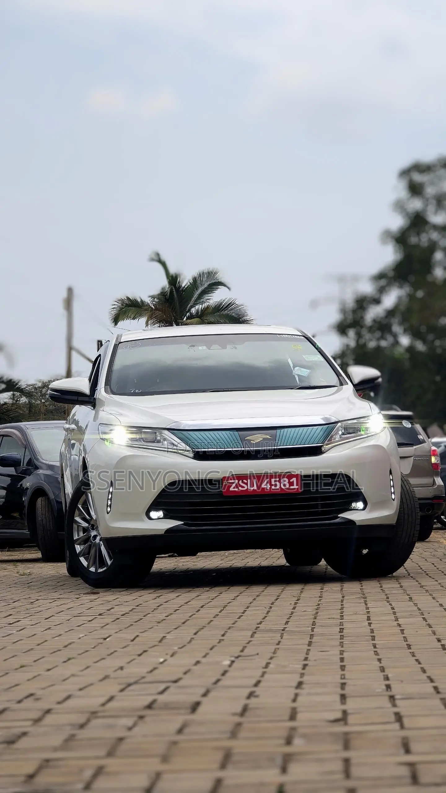 Toyota Harrier 2017 White