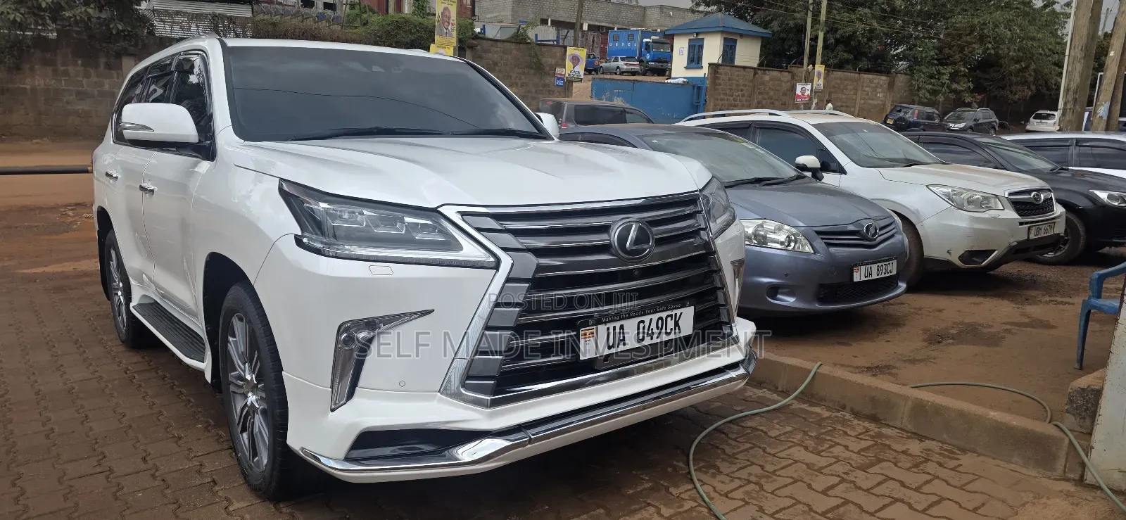 Lexus LS 2018 White
