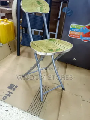 Portable Sitting Chair.