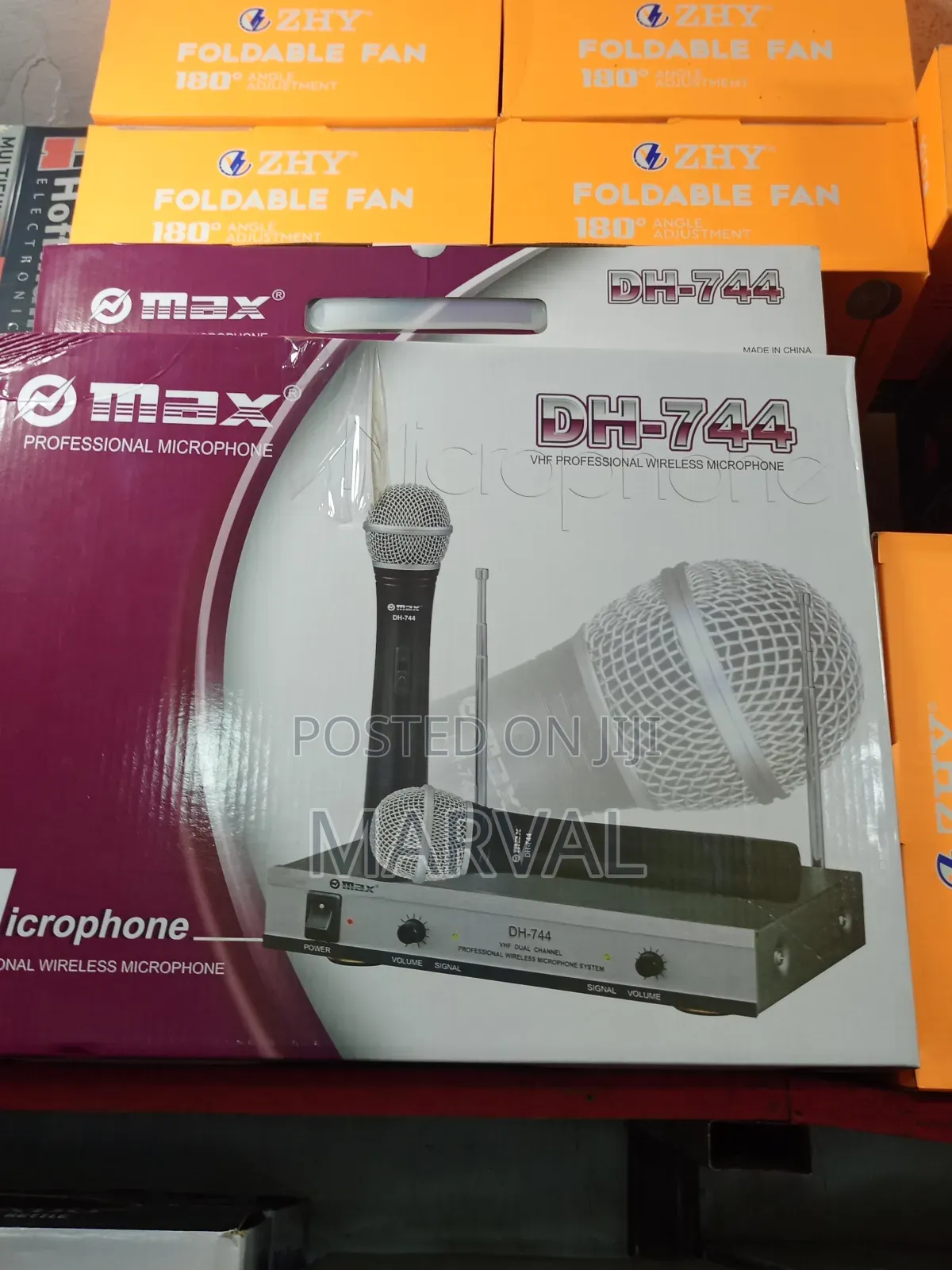 Max Dh-744 VHF Twin Wireless Microphone