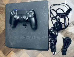 Sony Playstation 4 Slim Console Controller Very Good Condition Deal