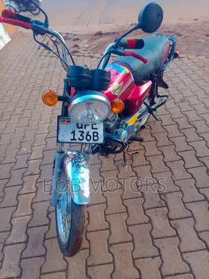 Bajaj Boxer 2019 Red