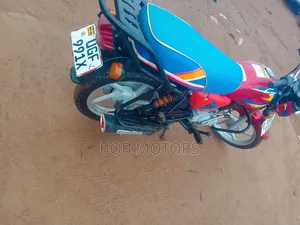 Bajaj CT 125X 2025 Red
