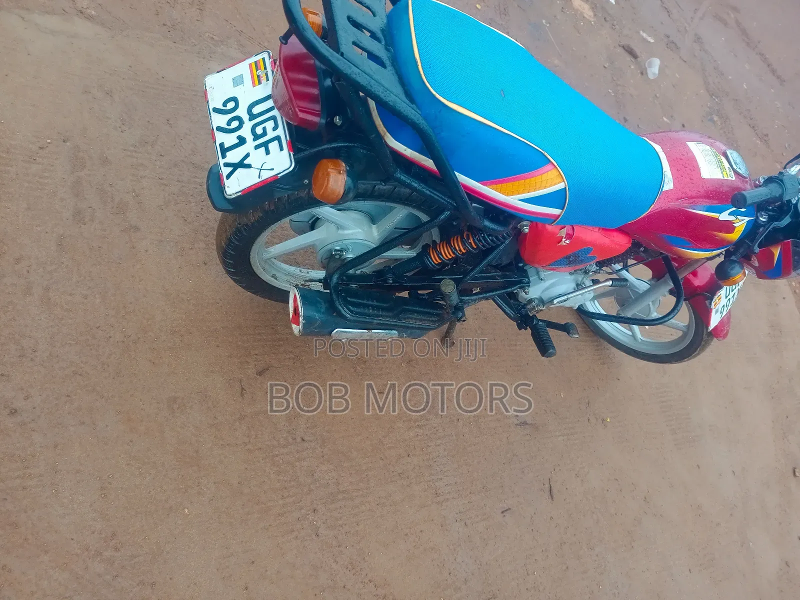 Bajaj CT 125X 2025 Red