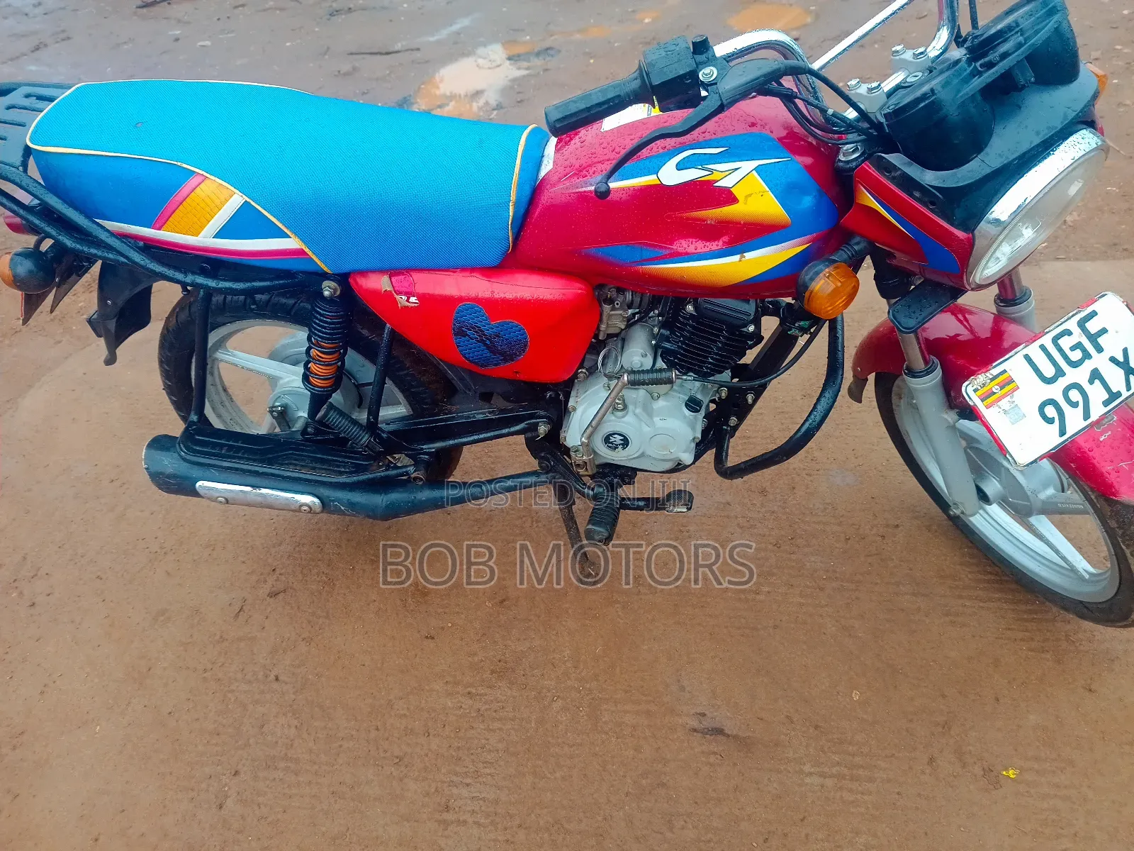 Bajaj CT 125X 2025 Red