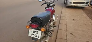 Bajaj Boxer 2025 Red