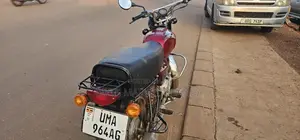 Bajaj Boxer 2025 Red