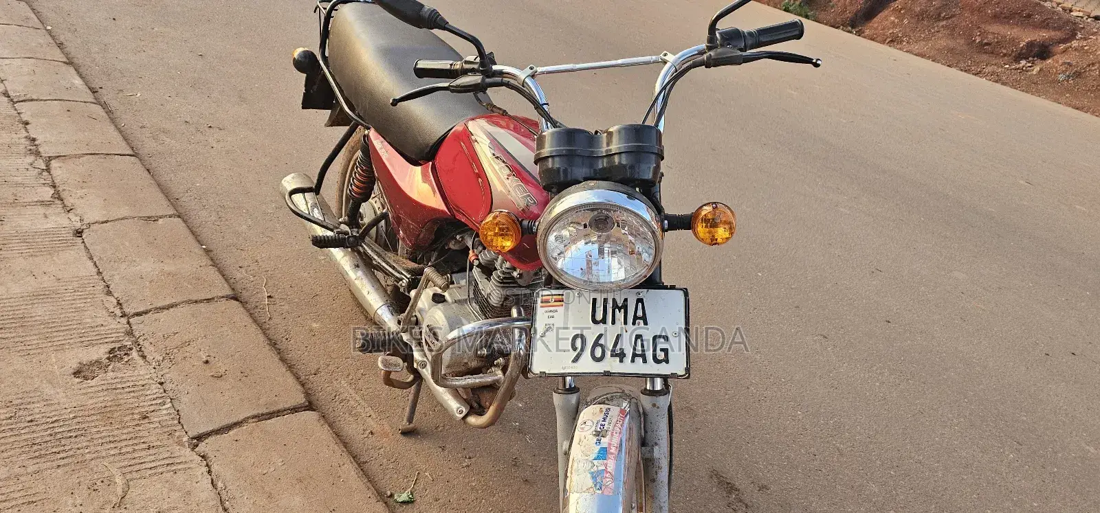 Bajaj Boxer 2025 Red