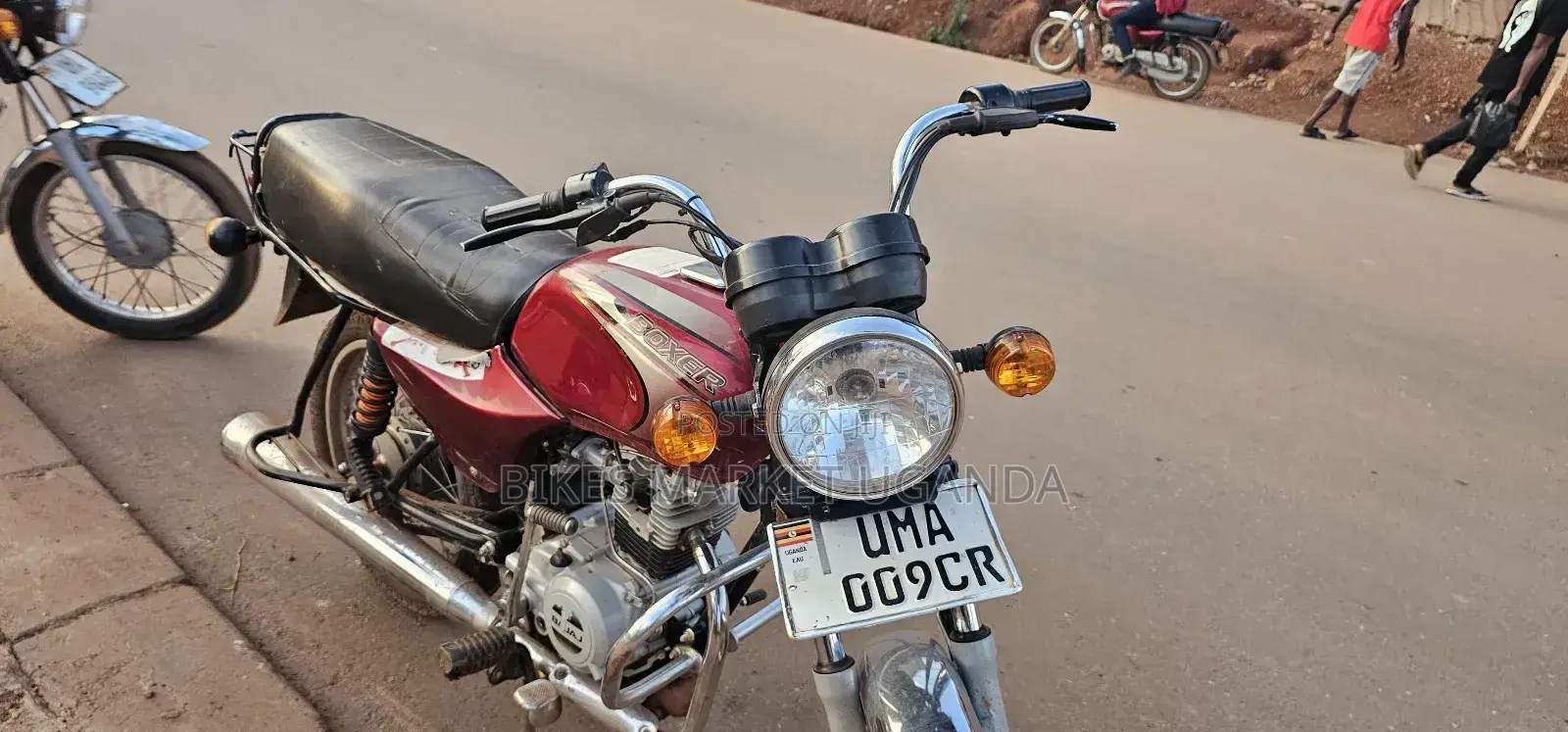 Bajaj Boxer 2025 Red