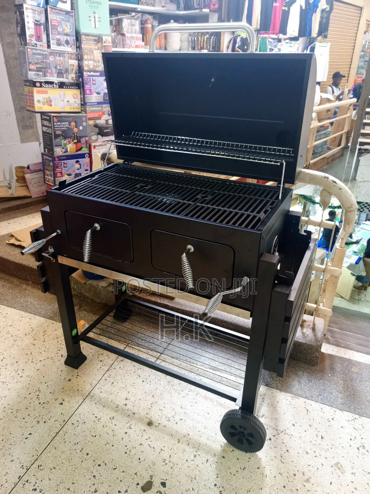Sophia William Extra-large, Heavy-duty Charcoal Bbq Grill.