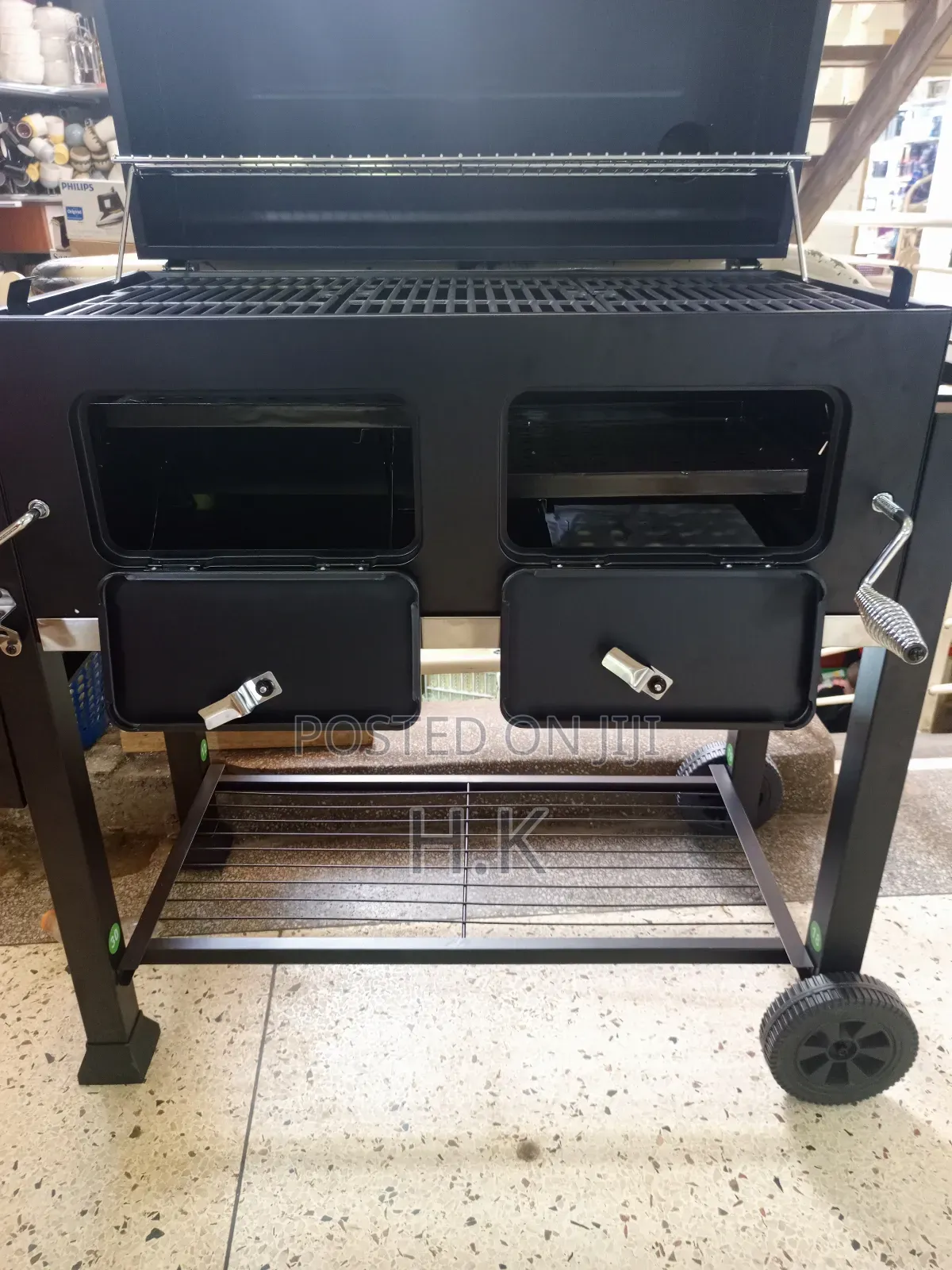 Sophia William Extra-large, Heavy-duty Charcoal Bbq Grill.
