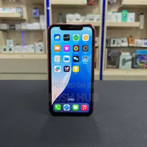 Apple iPhone 11 64 GB Red