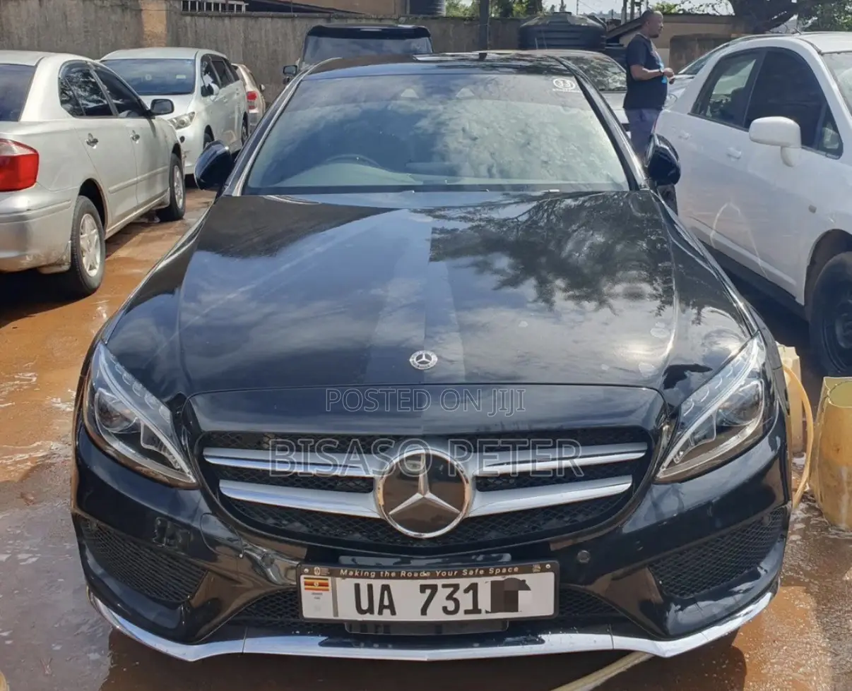 Mercedes-Benz C180 2016 Black