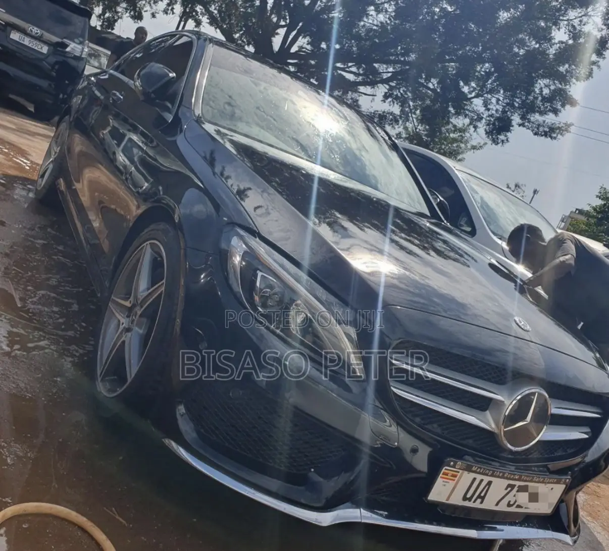 Mercedes-Benz C180 2016 Black