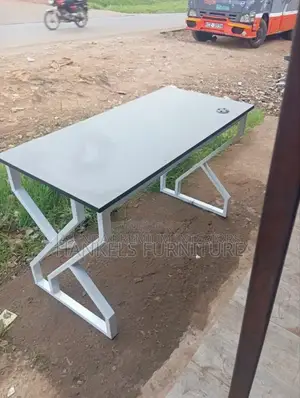 Metallic Office Table/Office Table/Reading Desk/Offices Tables041