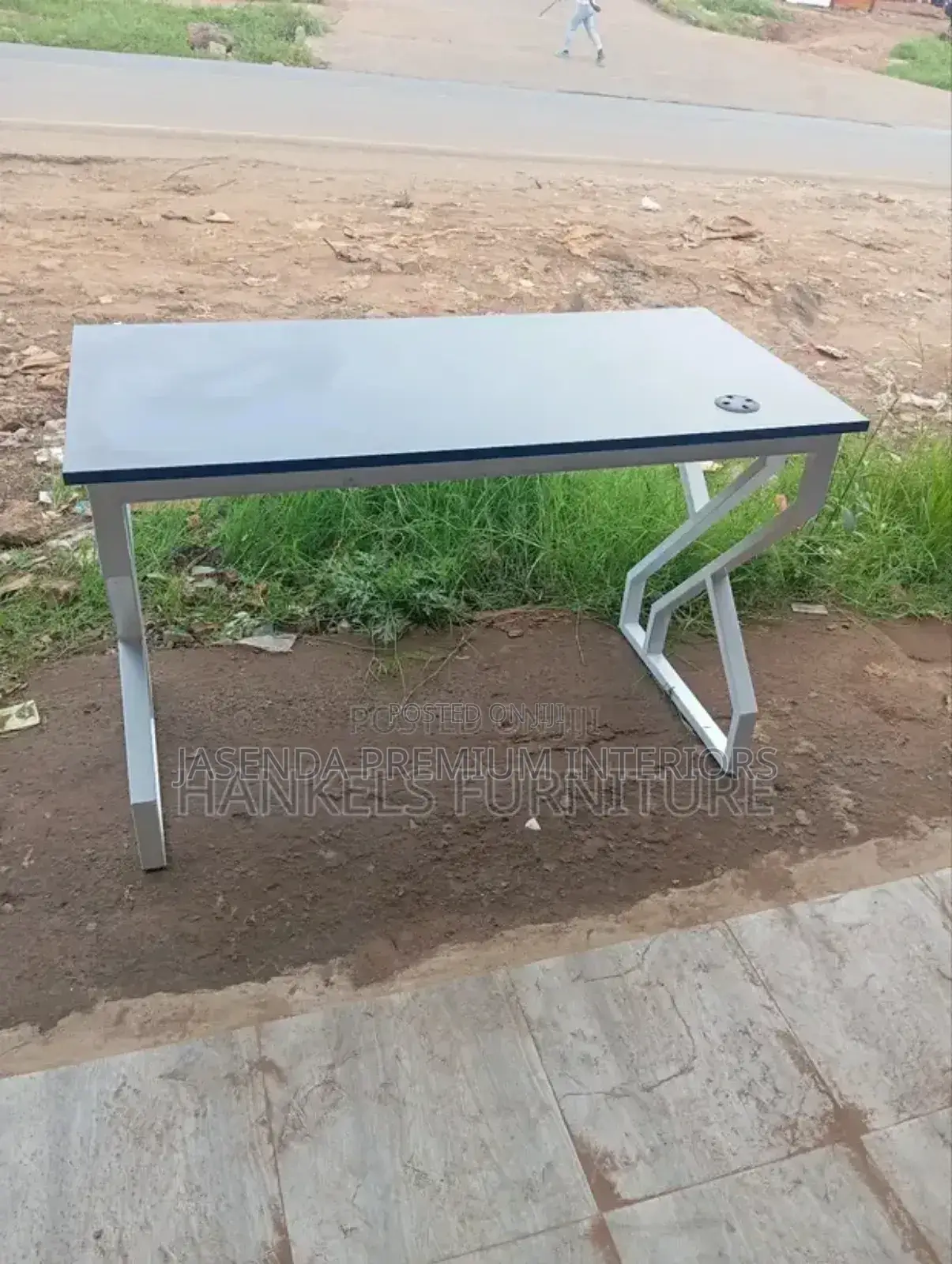 Metallic Office Table/Office Table/Reading Desk/Offices Tables041
