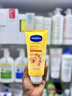 Vaseline Healthy Bright Daily Brightening Serum With Sunscreen
