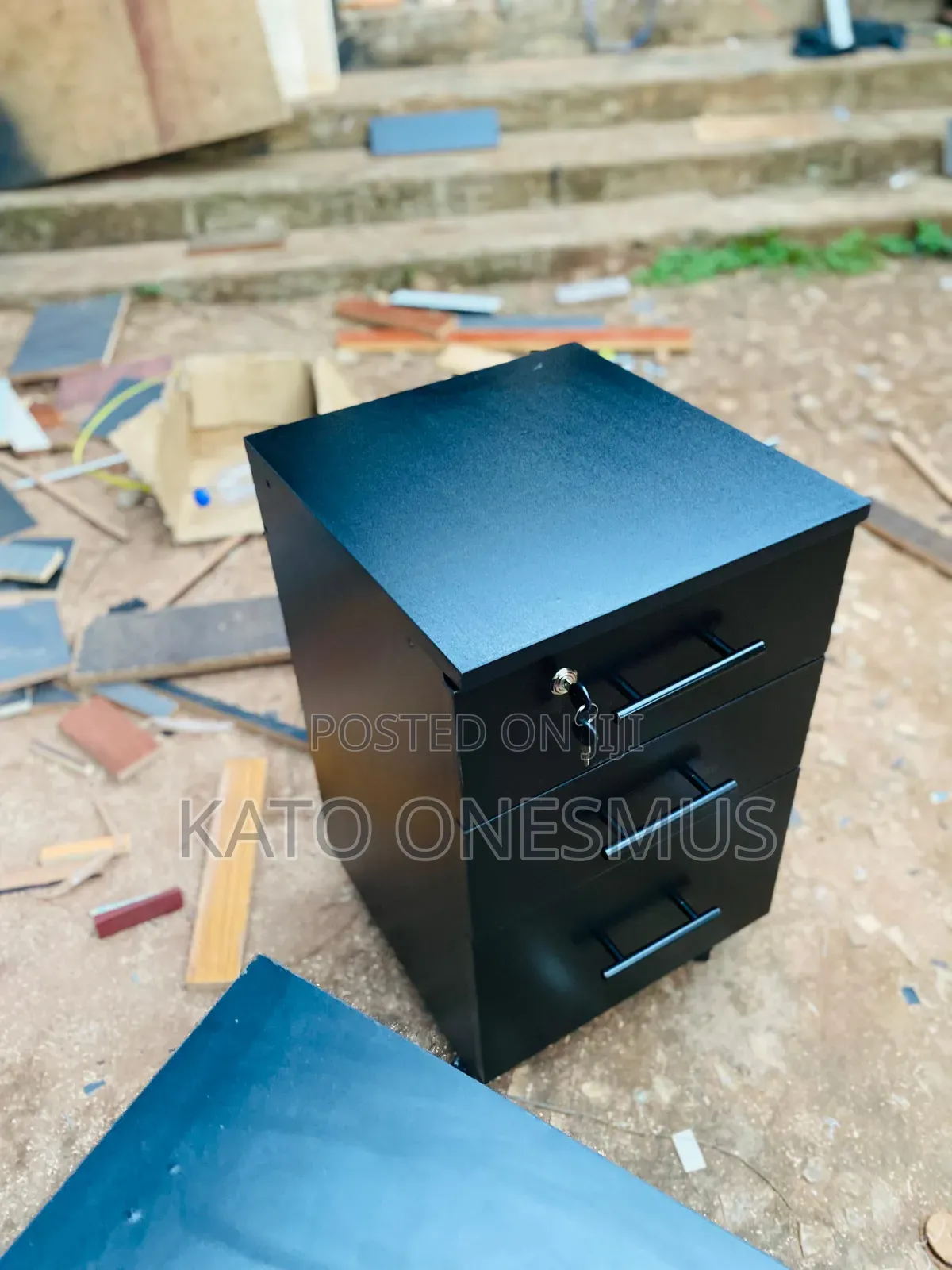 Moving Drawers