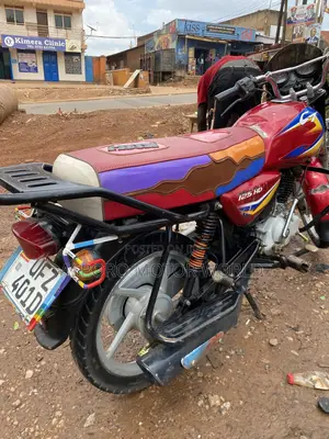 Bajaj CT 125X 2024 Red