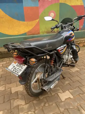 Bajaj CT 125X 2024 Red