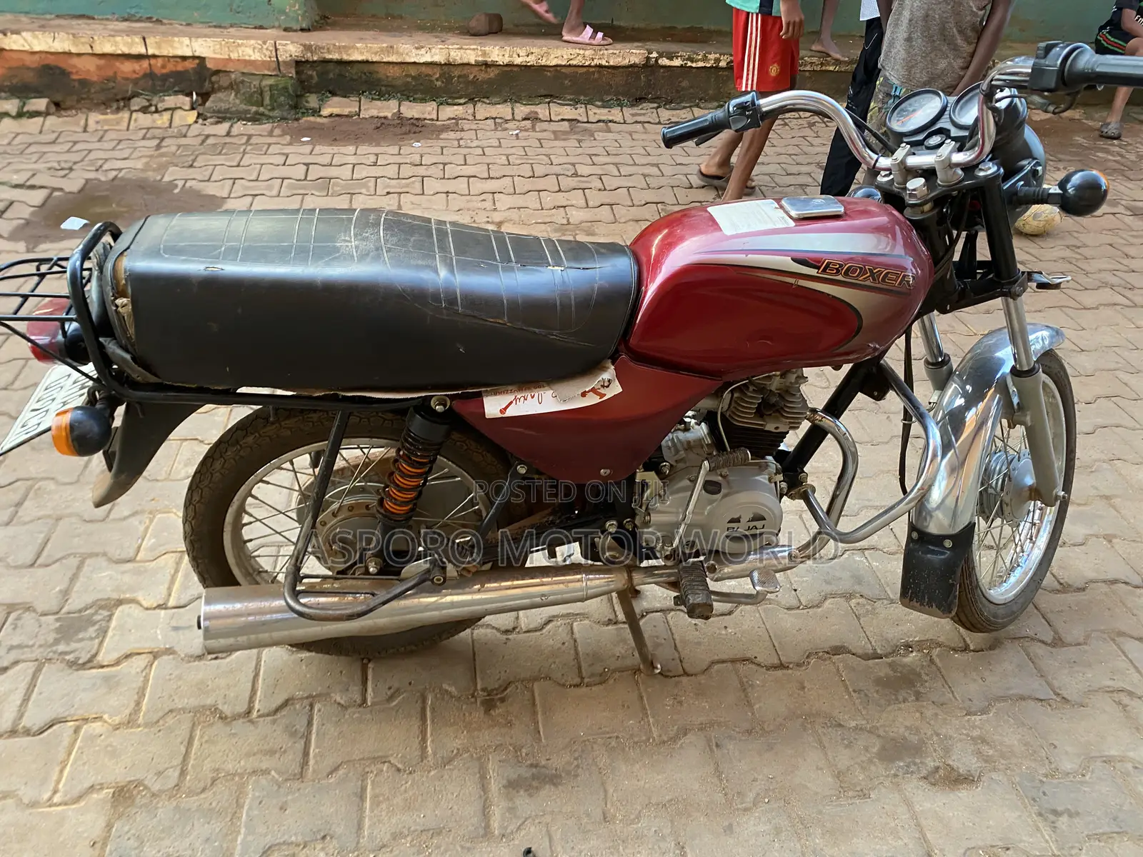 Bajaj Boxer 100 2025 Red