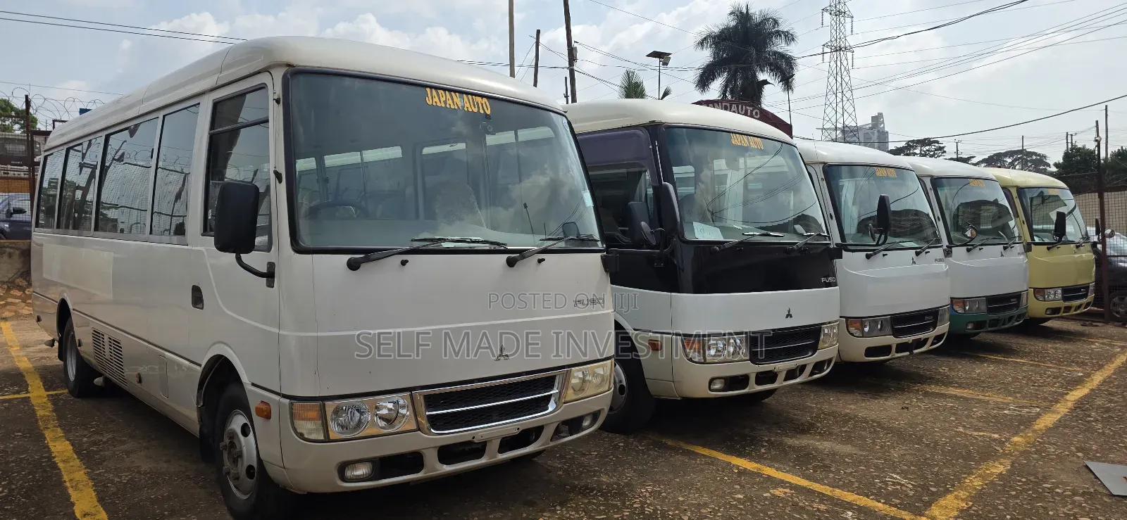 Mitsubishi Fuso Rosa 2011 Grey