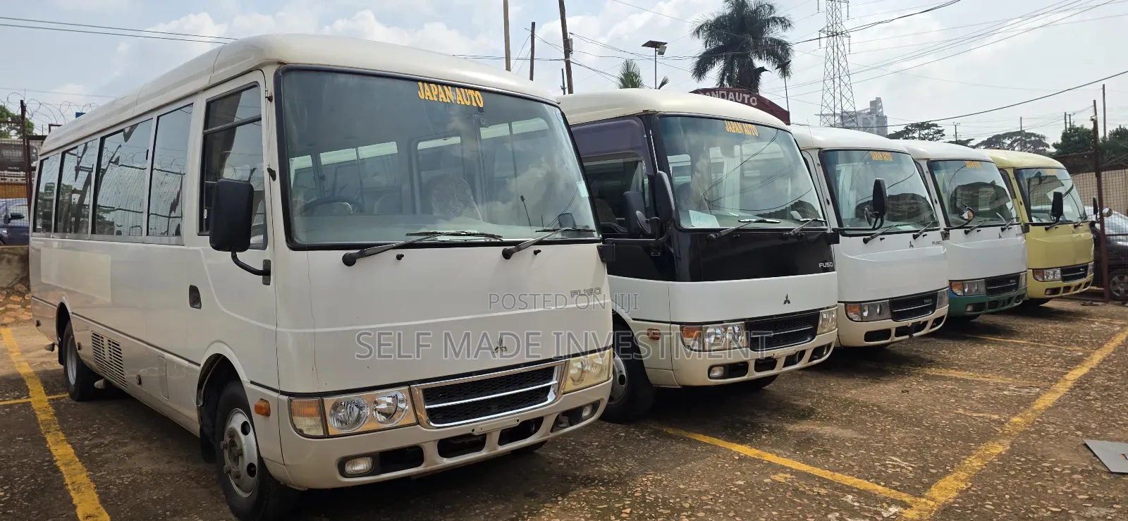 Mitsubishi Fuso Rosa 2011 Grey