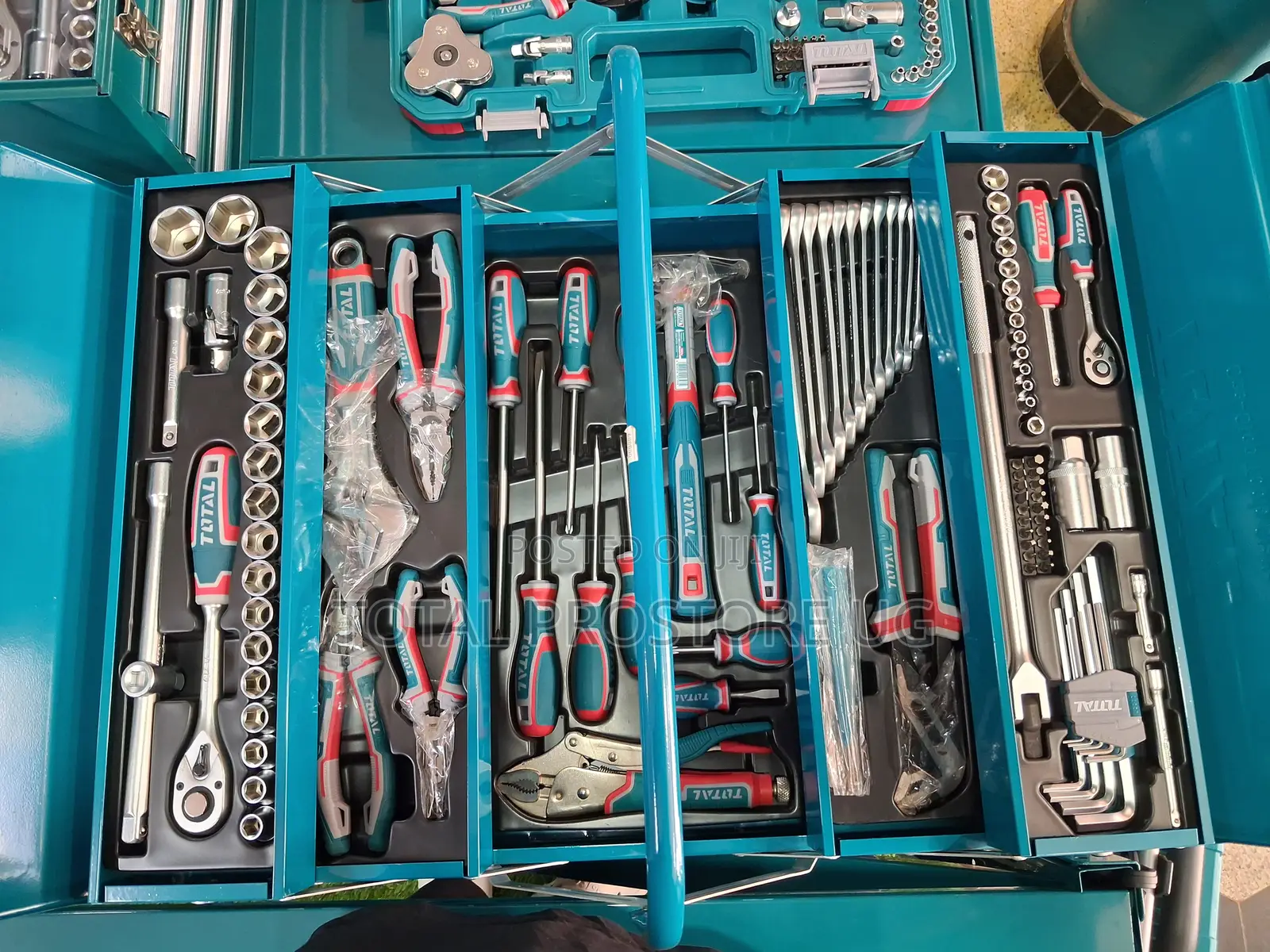 108pcs Tool Chest Set.