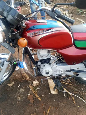 Bajaj Boxer 100 2022 Red