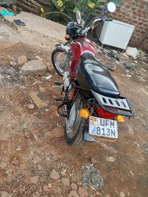 Bajaj Boxer 100 2023 Red