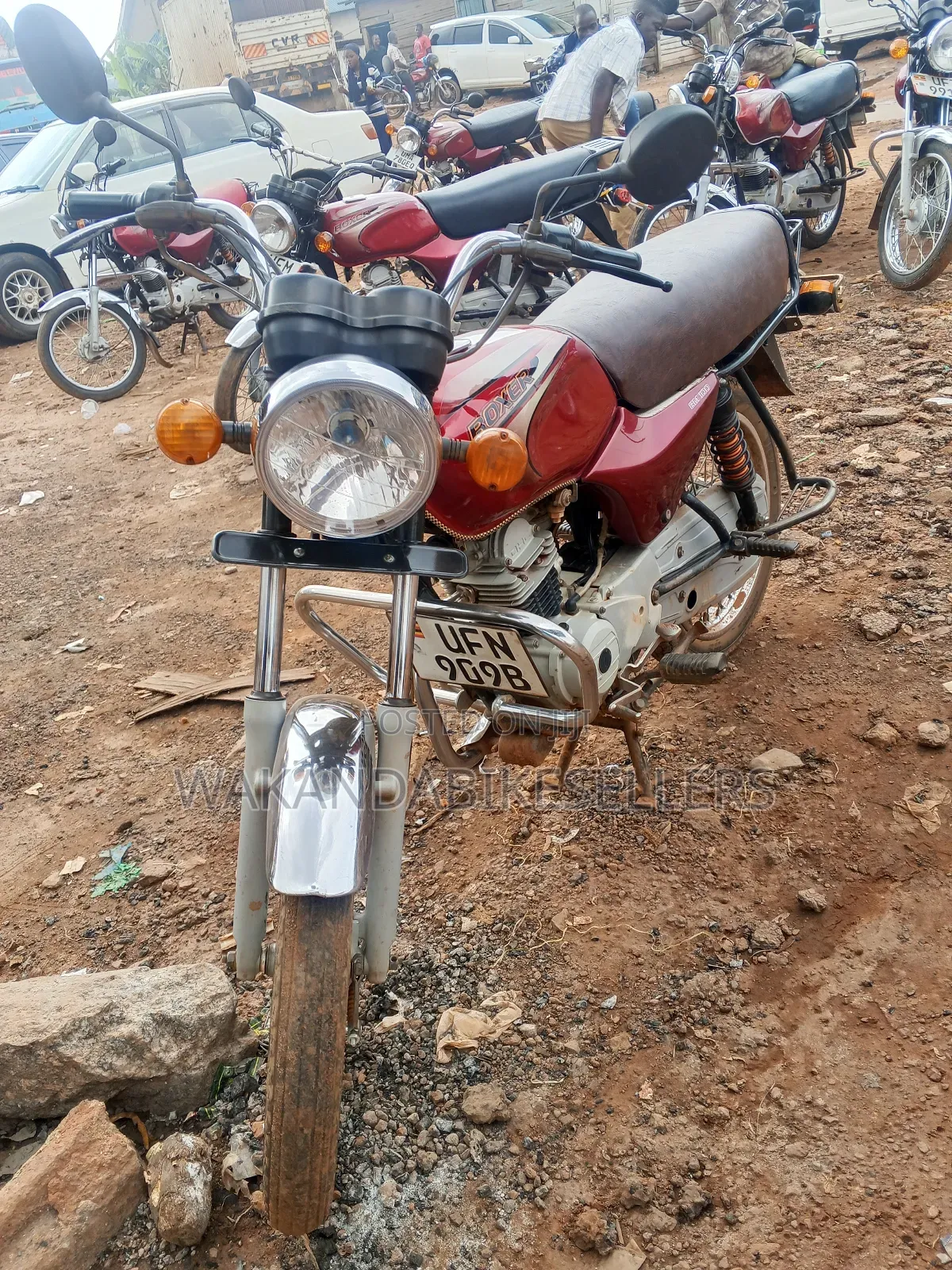 Bajaj Boxer 100 2023 Red